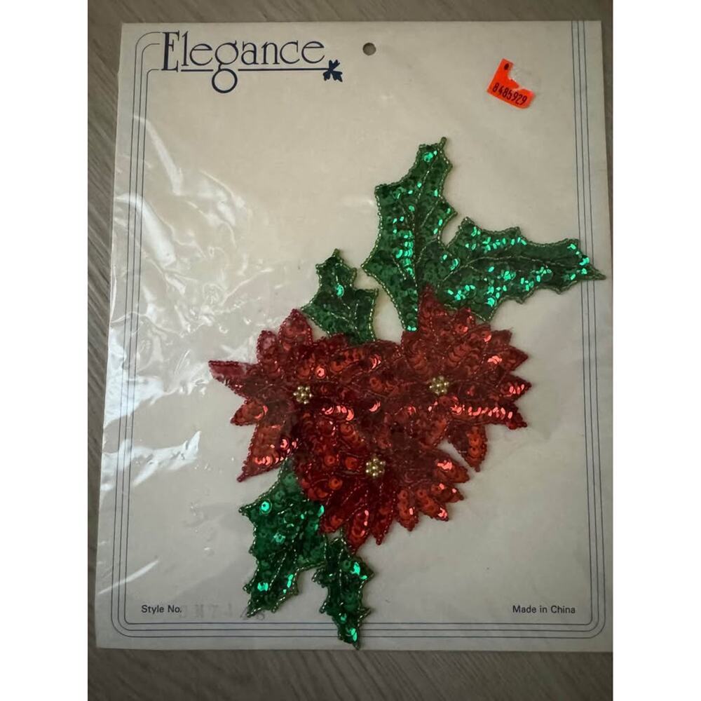 New Vintage Elegance Poinsetta Christmas Poinsetta Holly Sequin Appliqué Patch